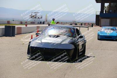 media/Apr-30-2022-CalClub SCCA (Sat) [[98b58ad398]]/Around the Pits/